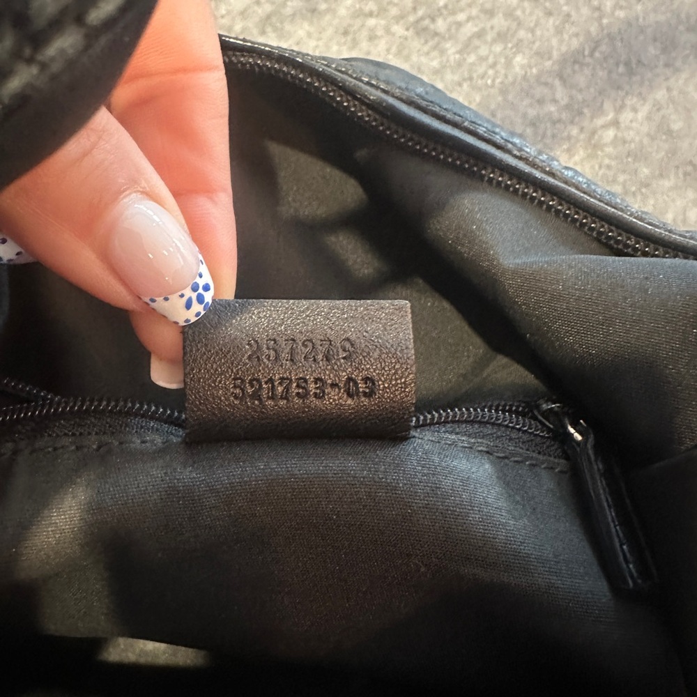 Gucci guccissima Large black leather hobo shoulder bag. Guaranteed authentic! - Picture 9 of 11